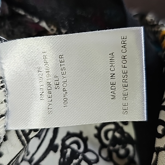 Top - Picture 14 of 16